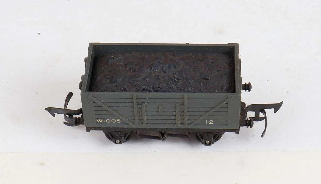 Triang OO-gauge locomotives, rolling stock etc