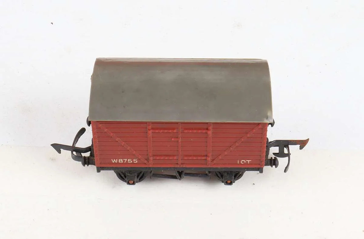 Triang OO-gauge locomotives, rolling stock etc