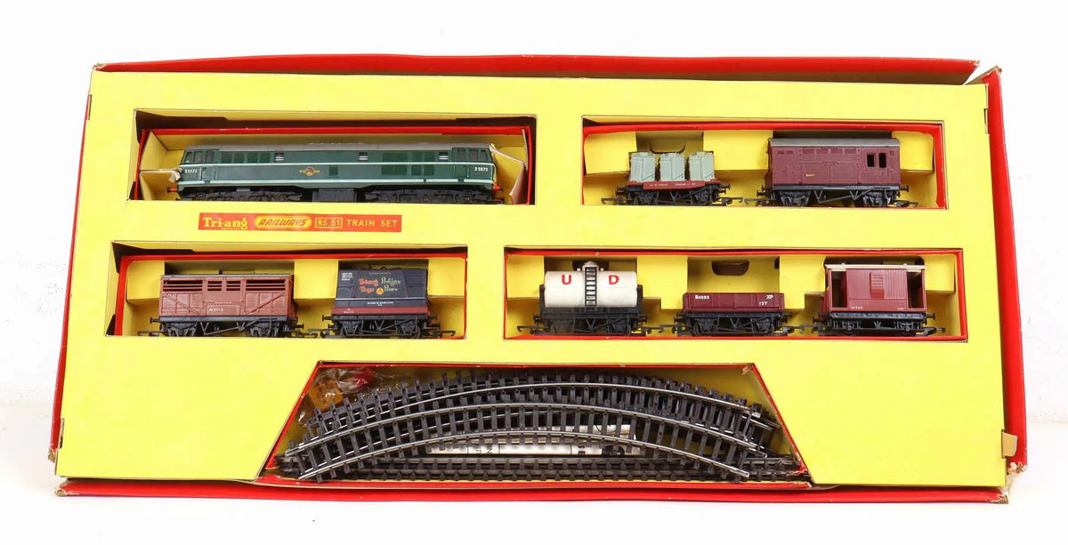 Triang OO-gauge locomotives, rolling stock etc