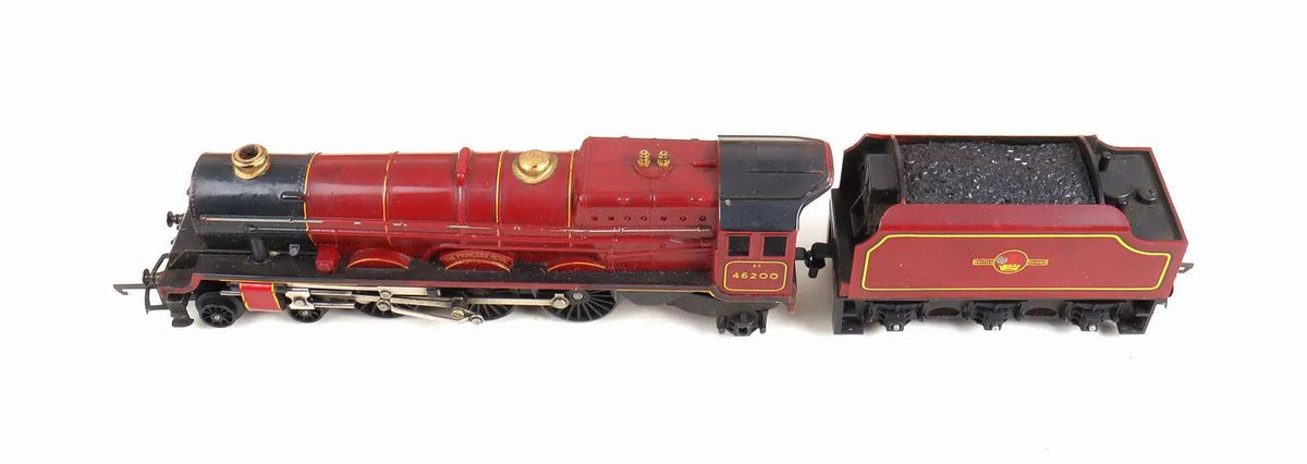 Triang OO-gauge locomotives, rolling stock etc
