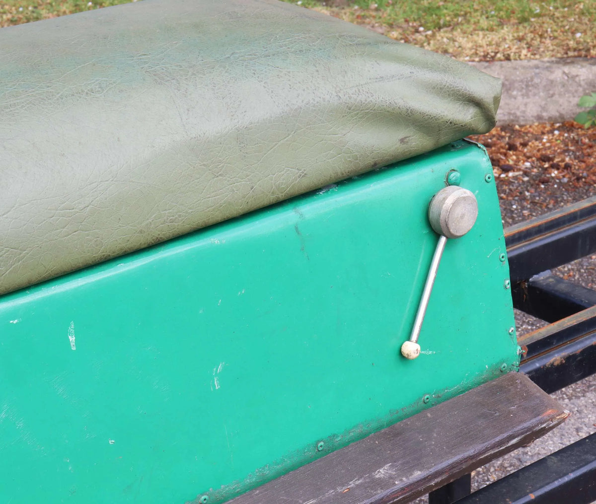 7 1/4 inch gauge braked bogie passenger truck