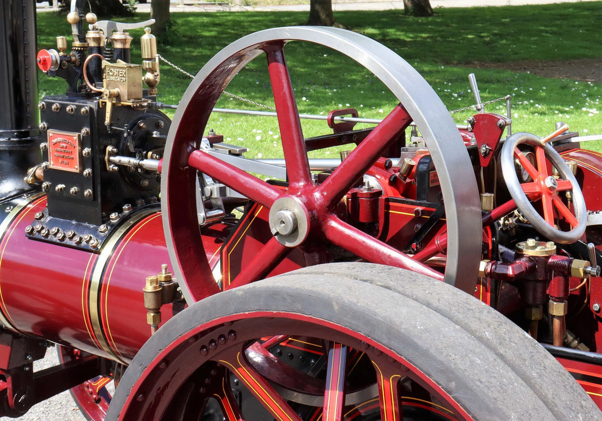 4 inch scale 6nhp Burrell agricultural engine with water bowser