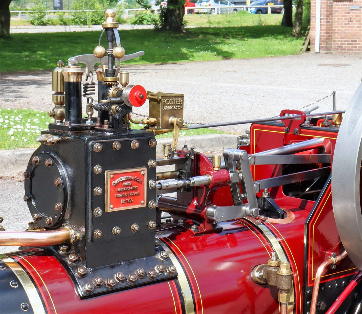 4 inch scale 6nhp Burrell agricultural engine with water bowser