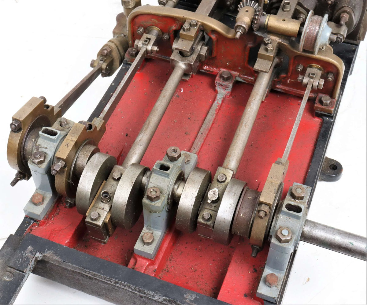 Undertype compound semi-portable engine