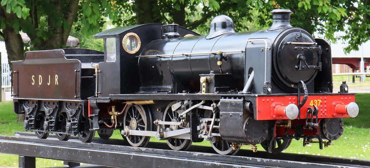 5 inch gauge 0-6-0 + tender