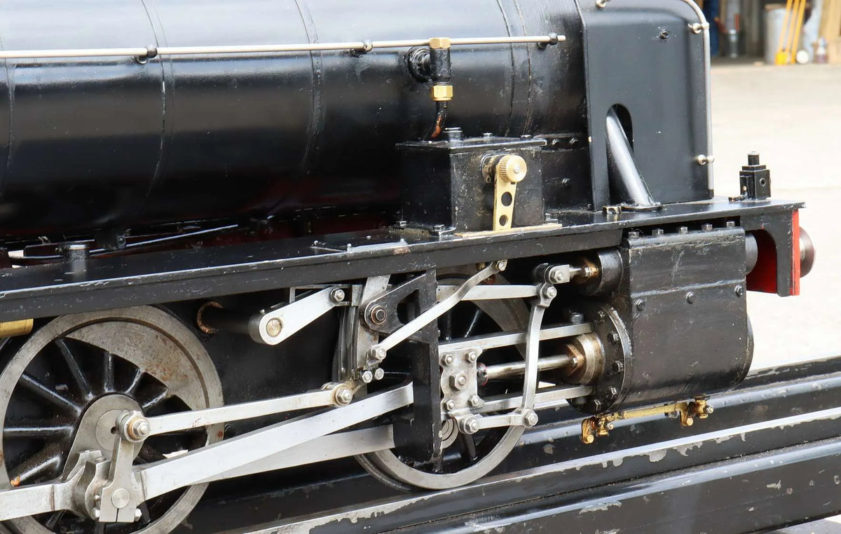 5 inch gauge 0-6-0 + tender