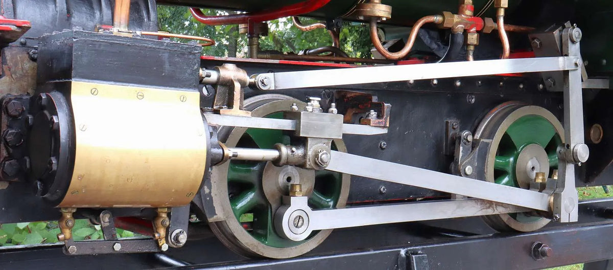 7 1/4 inch narrow gauge Bagnall 0-4-0ST
