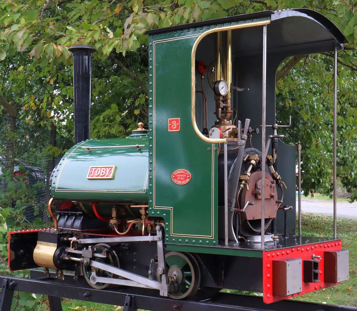 7 1/4 inch narrow gauge Bagnall 0-4-0ST