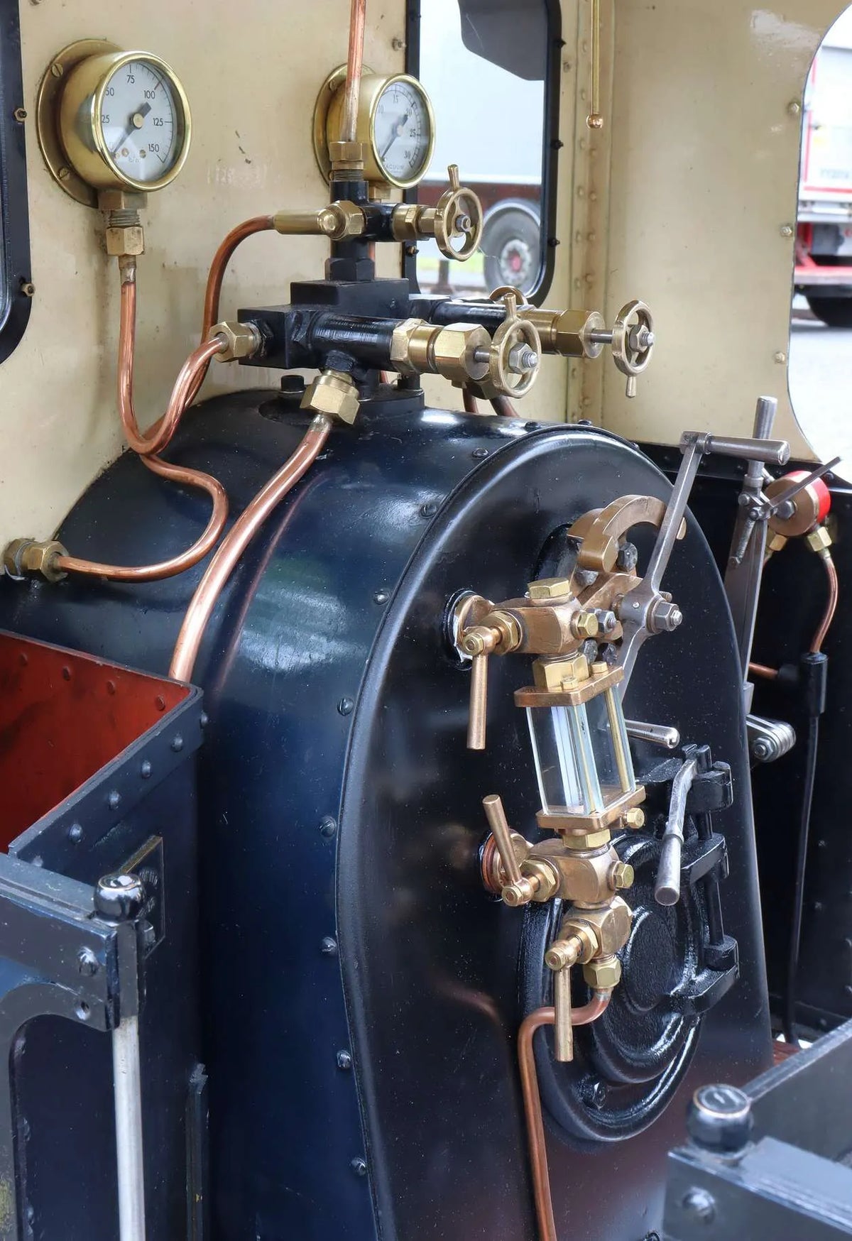 7 1/4 inch narrow gauge Waldenburg 0-6-0T with bogie driving truck