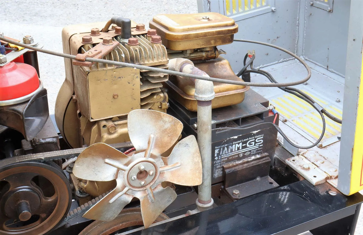 7 1/4 inch narrow gauge petrol hydraulic shunter