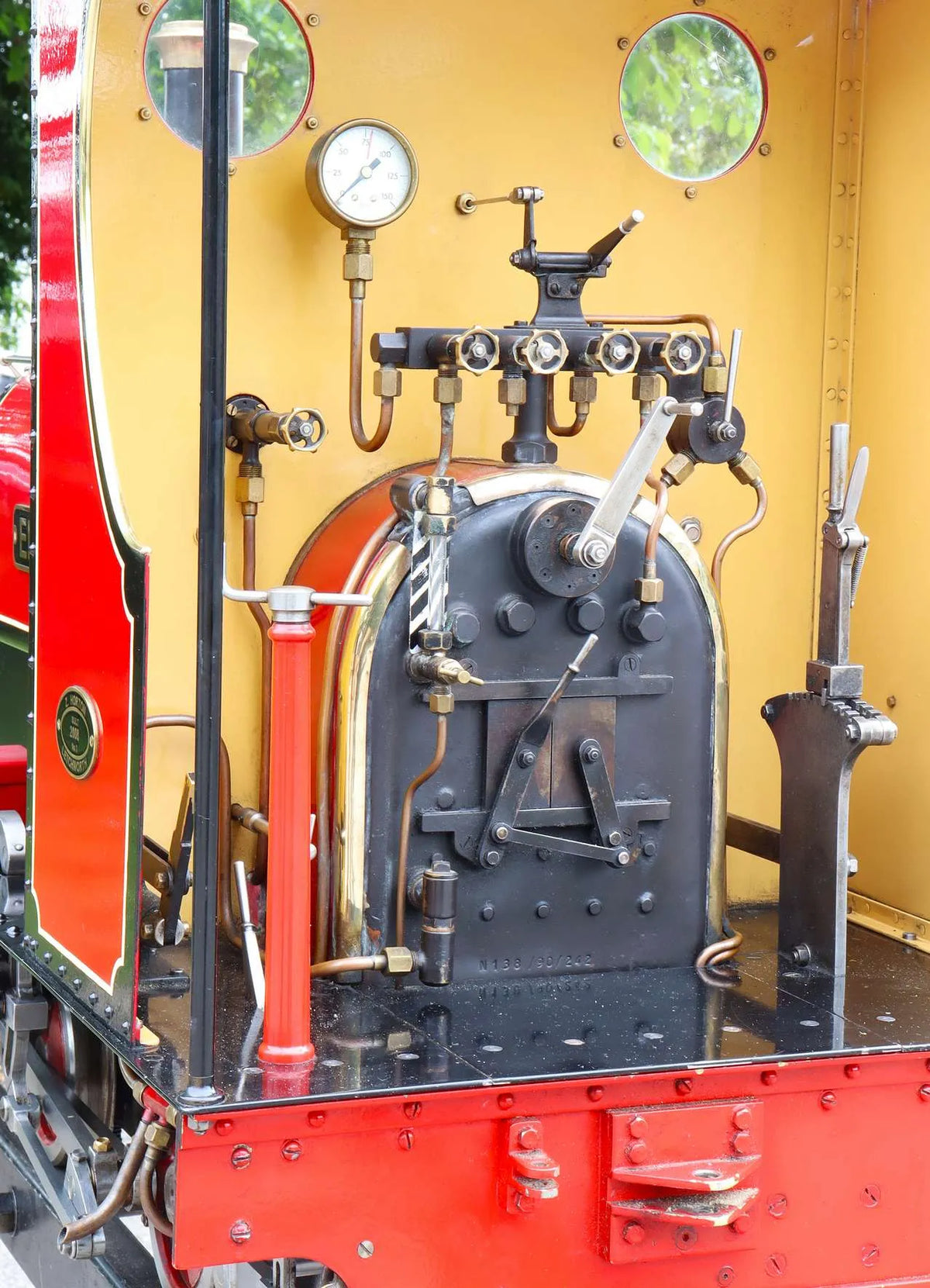 7 1/4 inch narrow gauge 0-4-0ST with driving truck