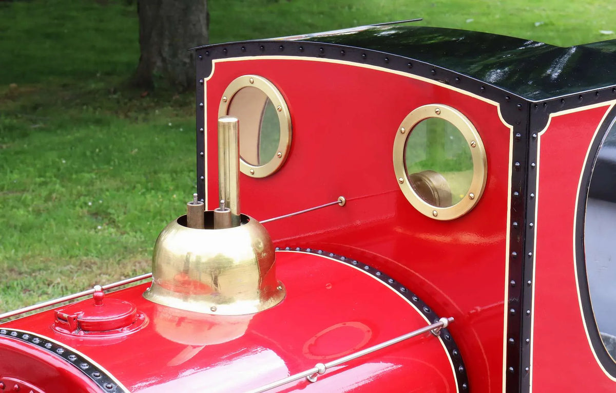 7 1/4 inch narrow gauge 0-4-0ST with driving truck