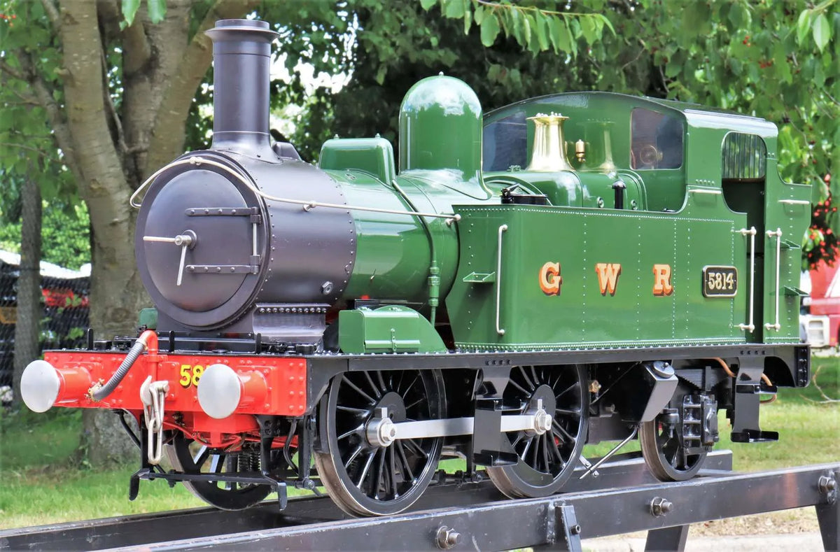 7 1/4 inch gauge GWR 14XX 0-4-2T