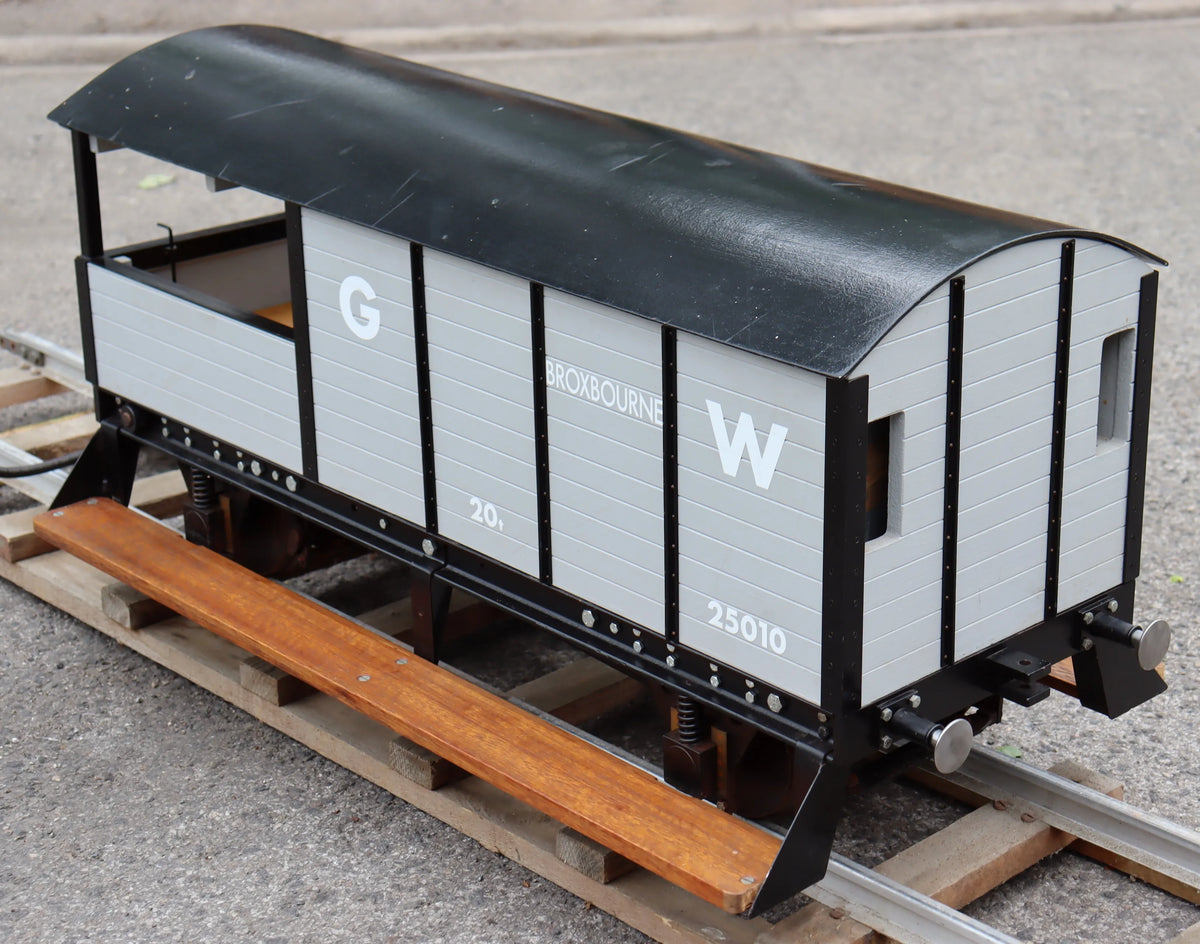 7 1/4 inch gauge GWR "Toad" brake van