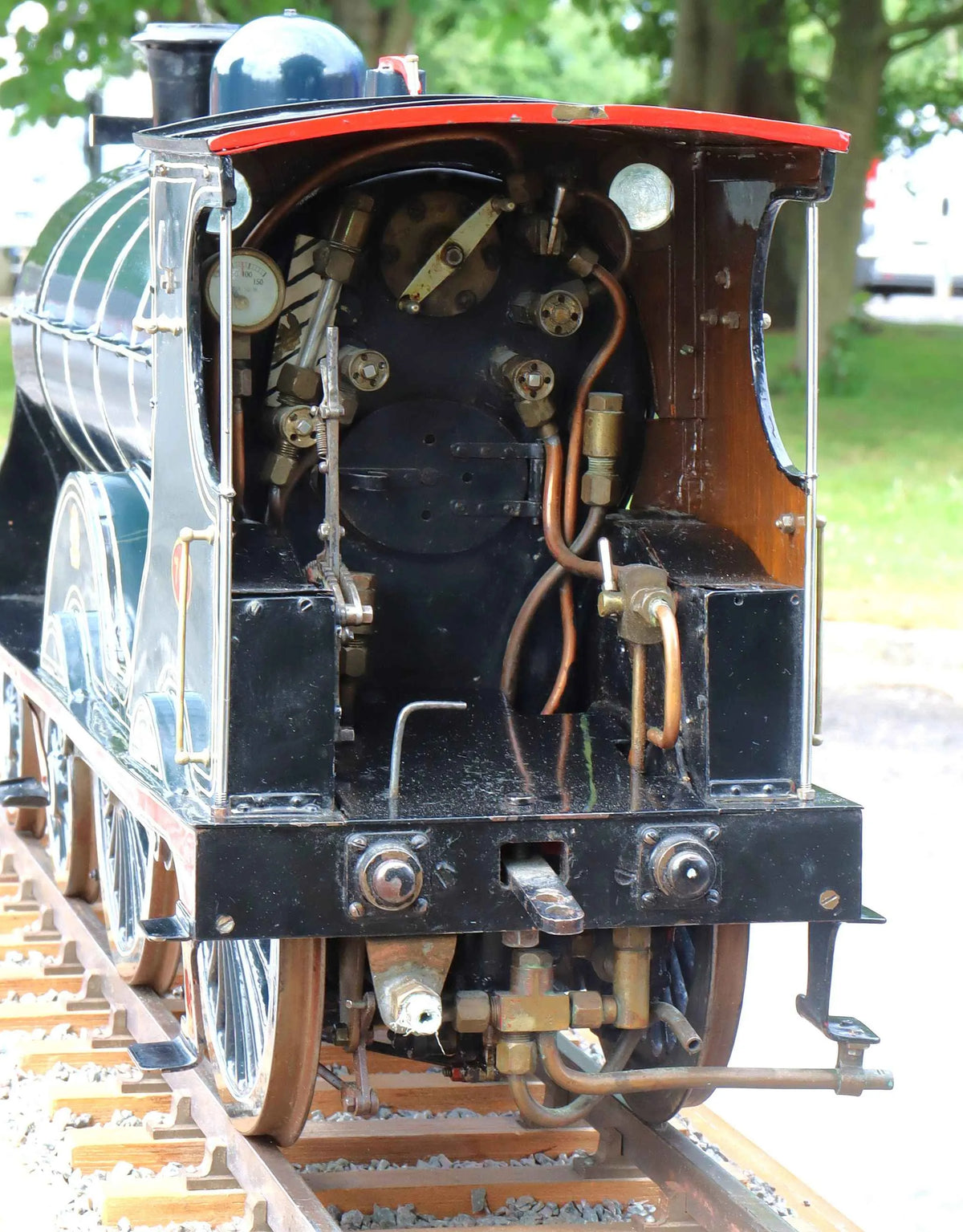 3 1/2 inch gauge Caledonian Railway "Dunalastair" 4-4-0