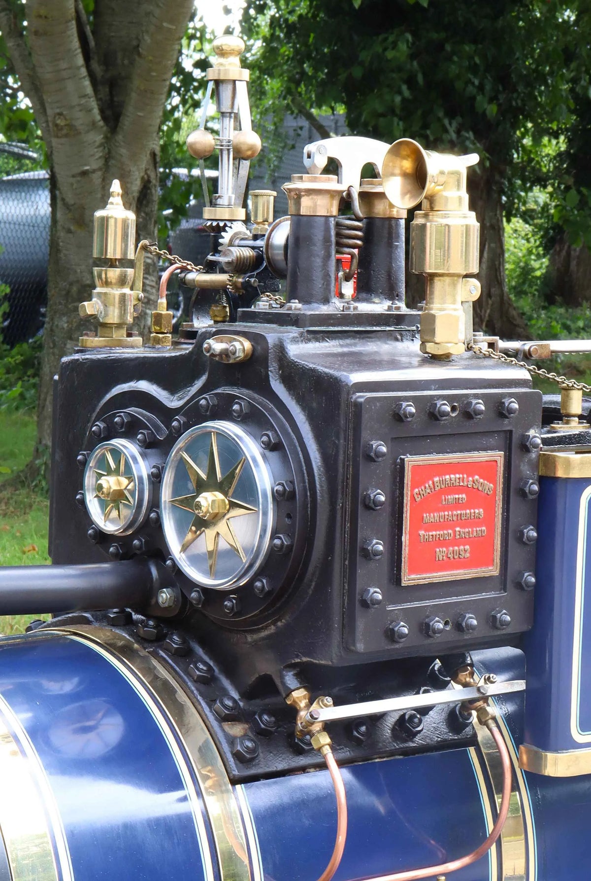 4 inch scale Burrell DCC road locomotive