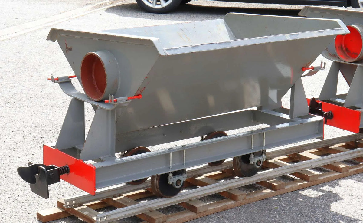 7 1/4 inch narrow gauge tipper wagon