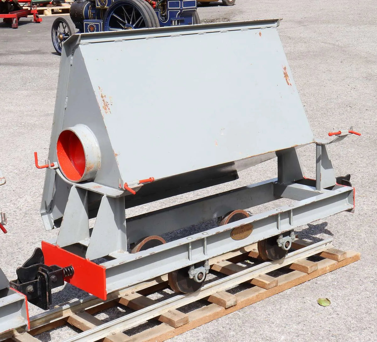 7 1/4 inch narrow gauge tipper wagon