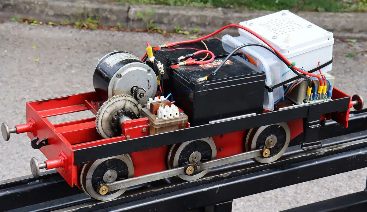 5 inch gauge 0-6-0T steam outline battery electric