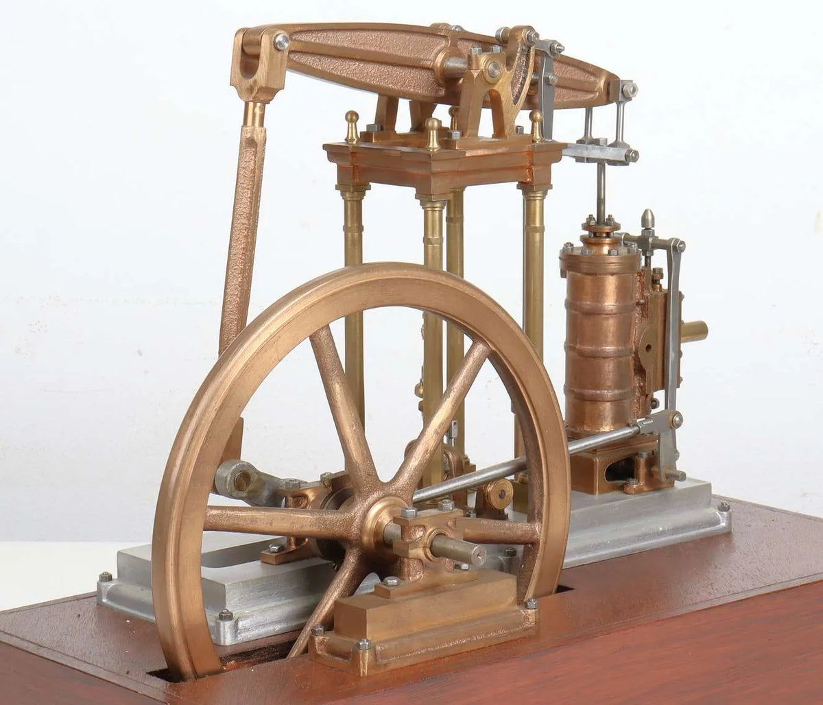 Four column beam engine