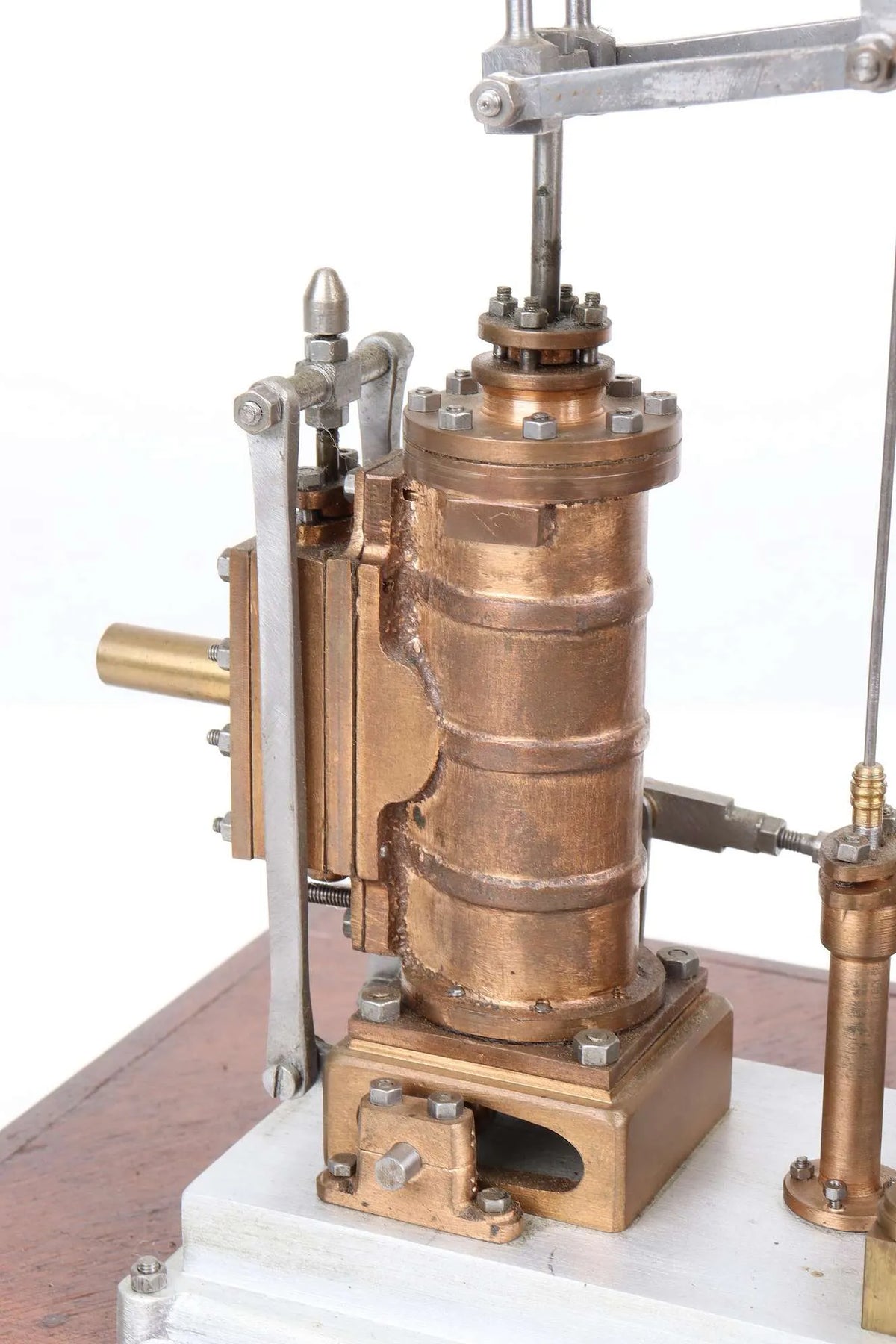 Four column beam engine