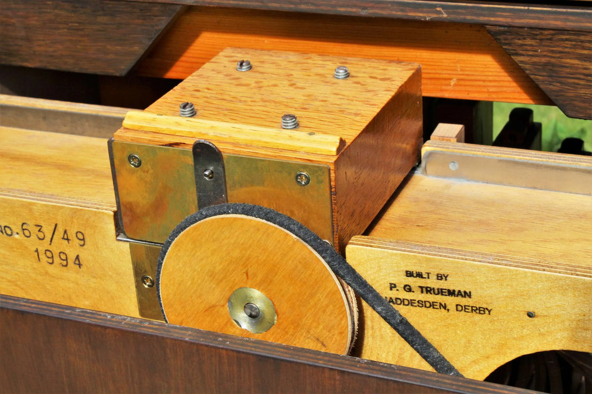 Trueman hand-turned pipe organ
