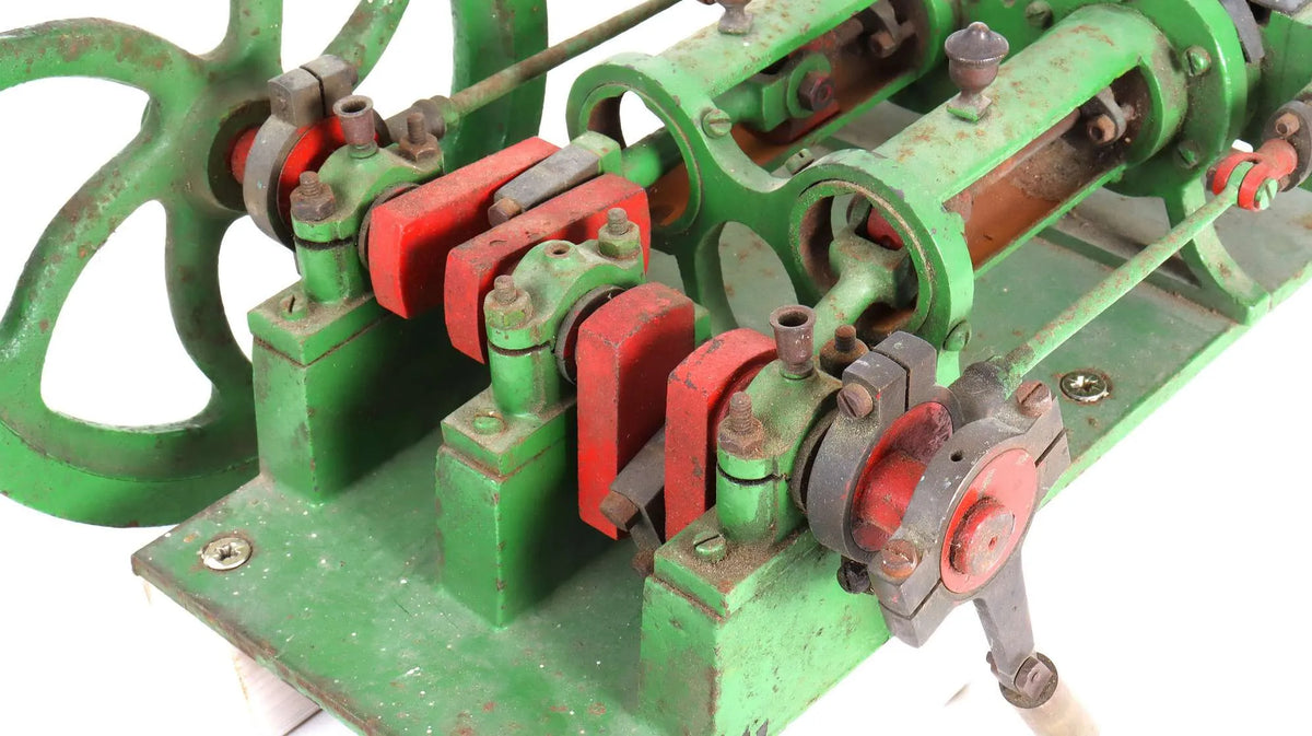 Large scratch-built horizontal twin engine