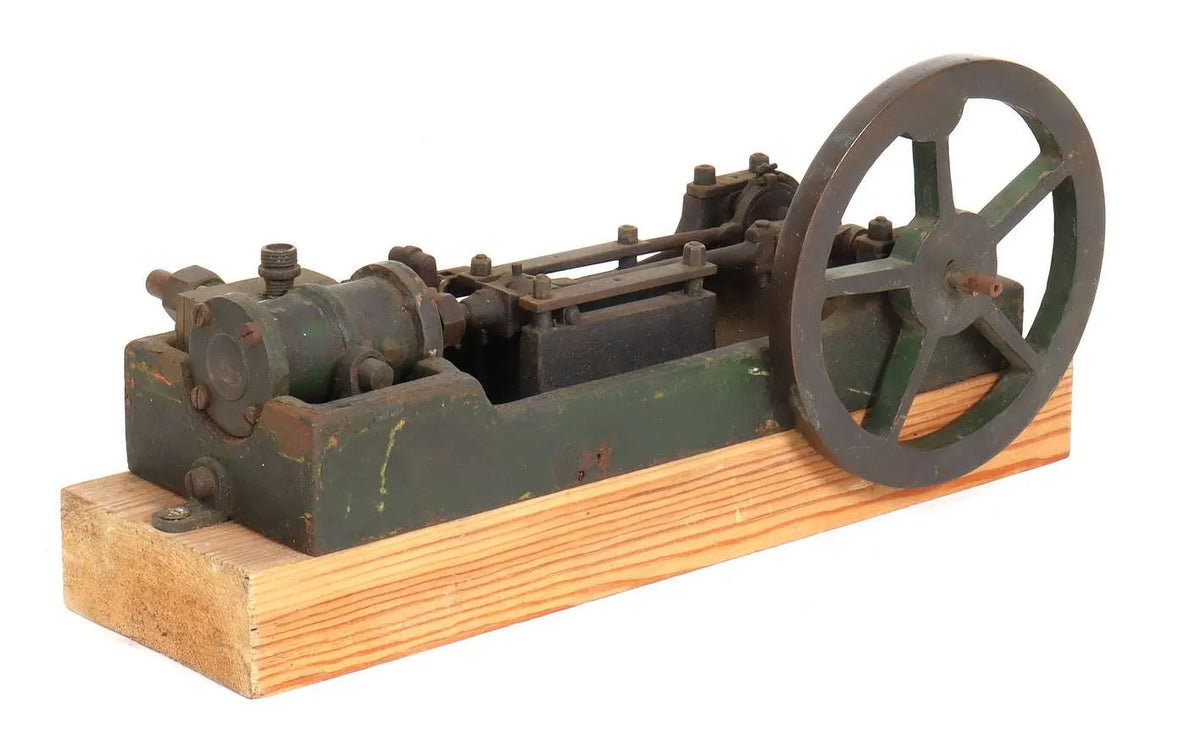 Vintage horizontal mill engine with reversing gear