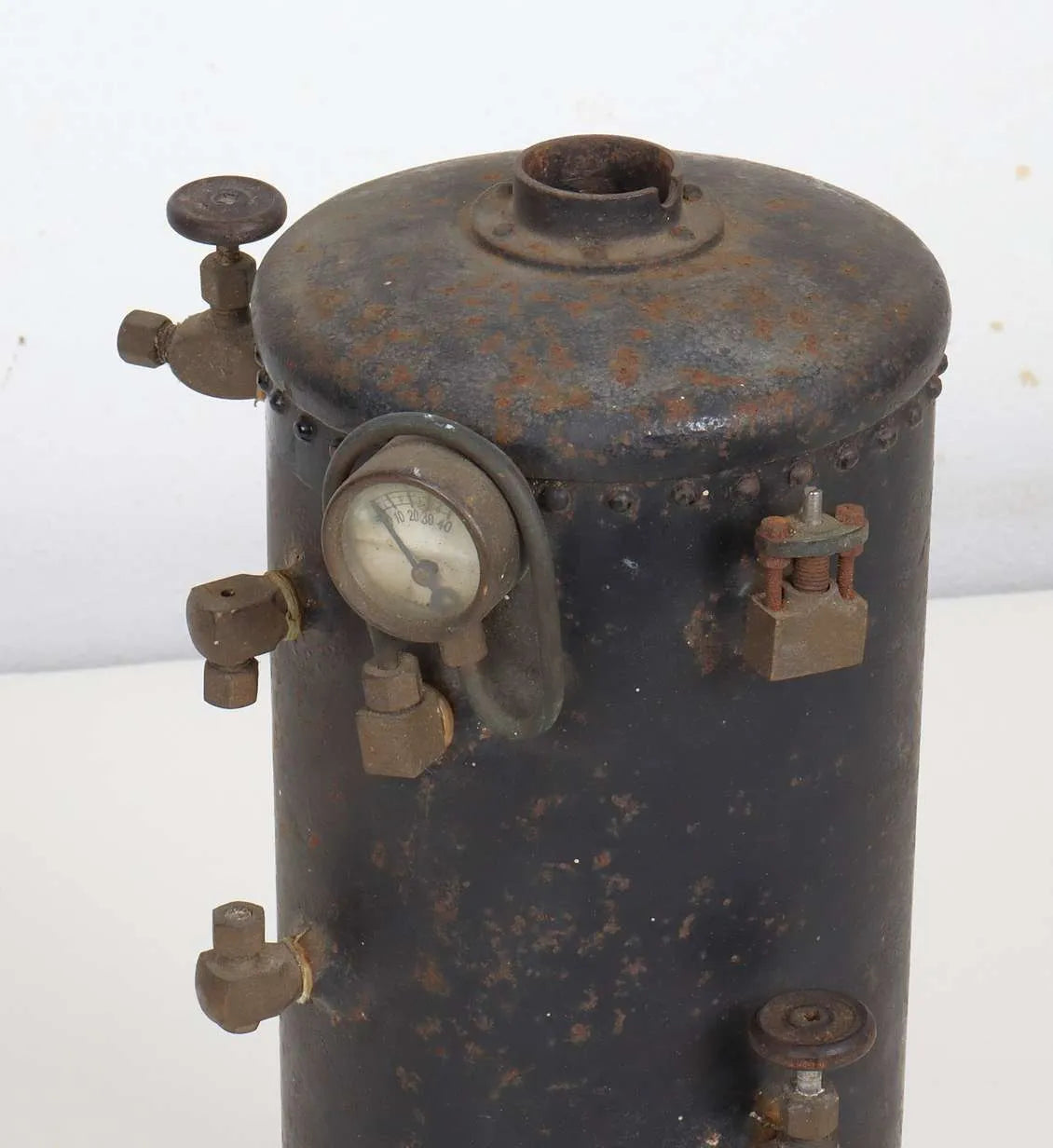 Small vertical boiler