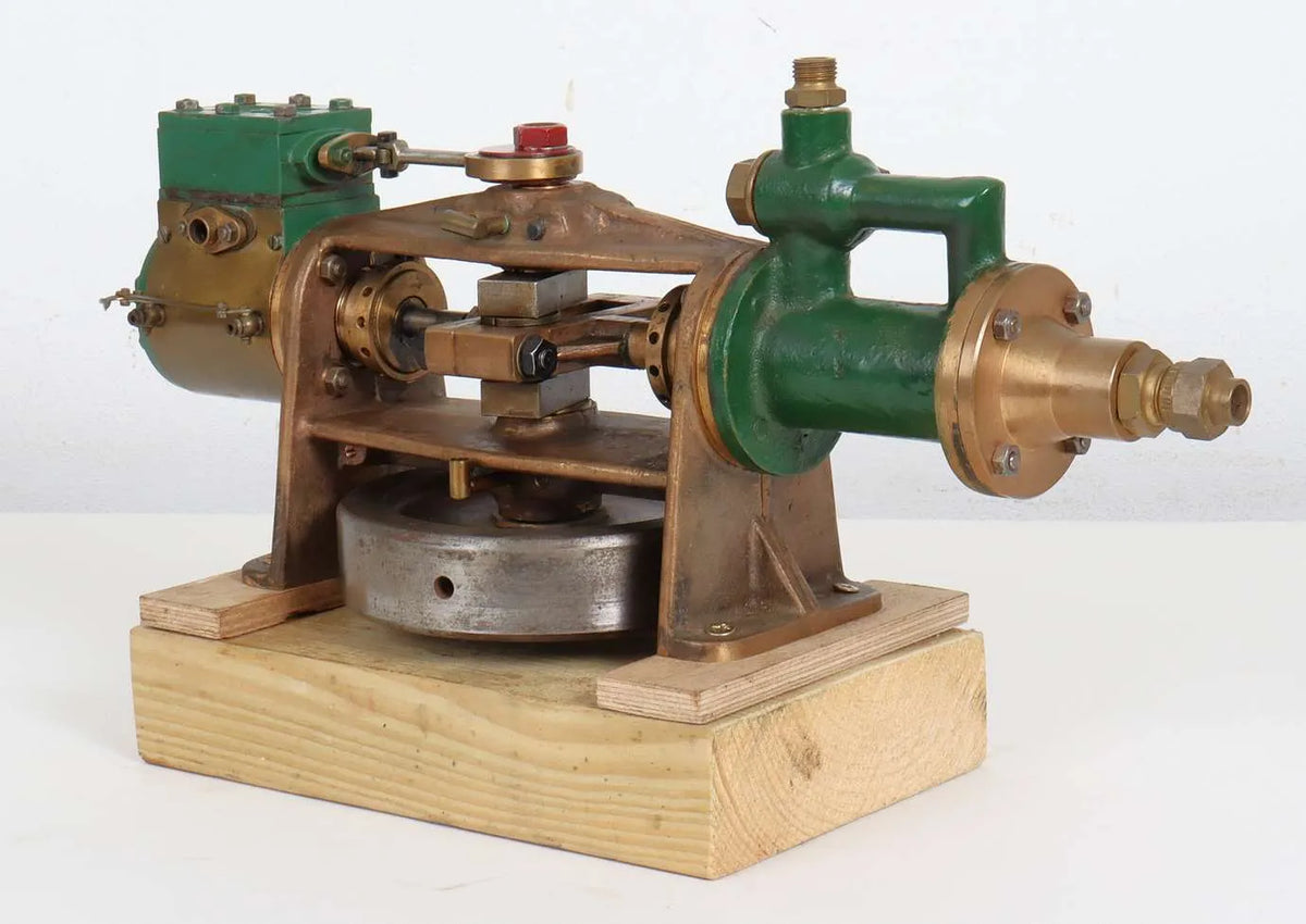 Large rotative steam pump