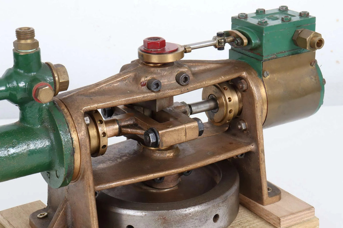 Large rotative steam pump