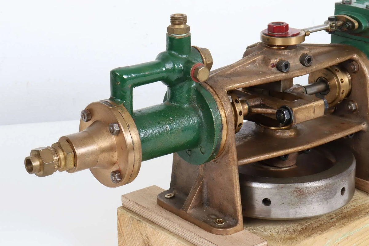 Large rotative steam pump