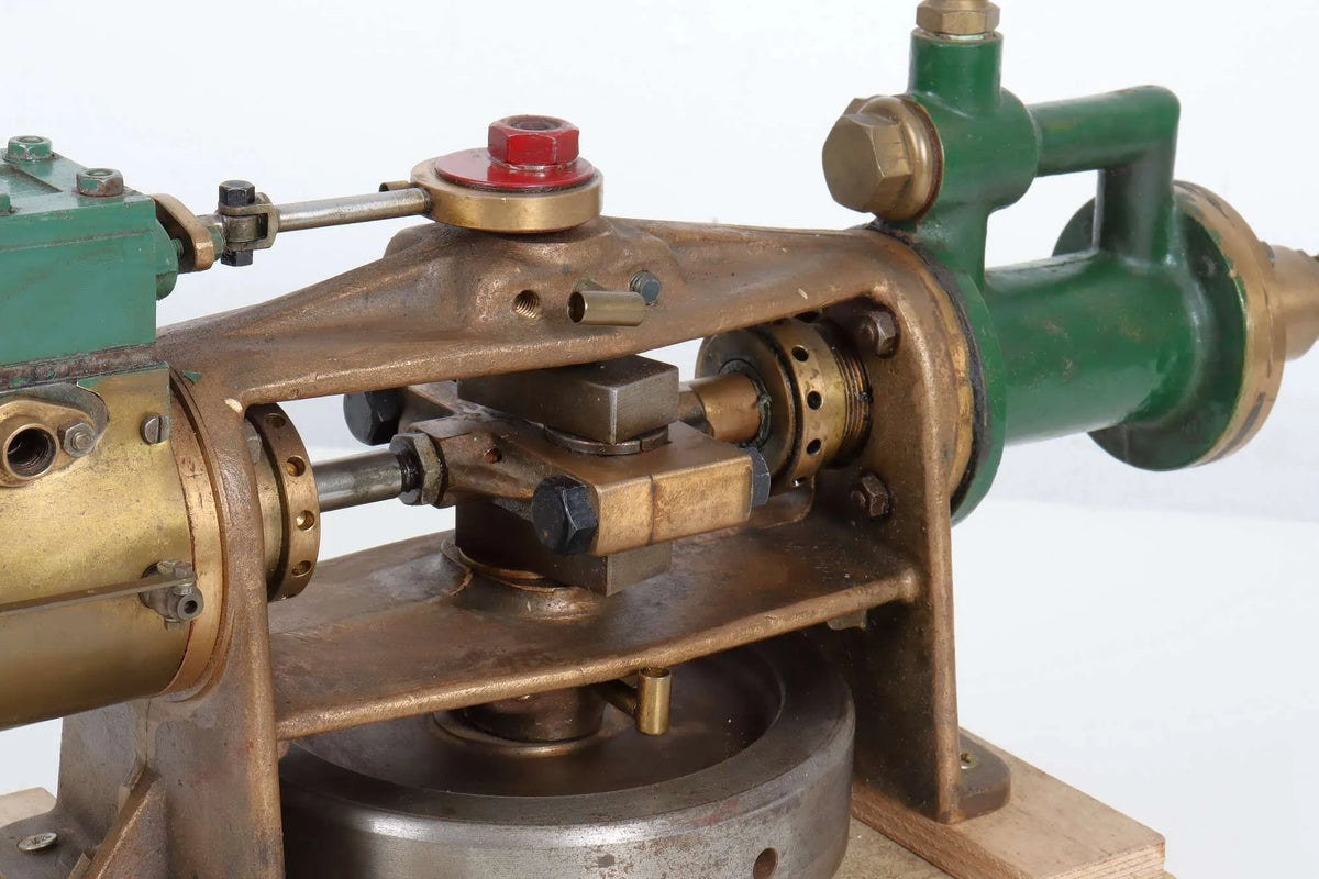 Large rotative steam pump