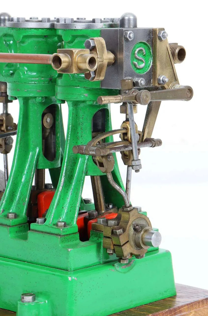 Stuart Double Ten with reversing gear