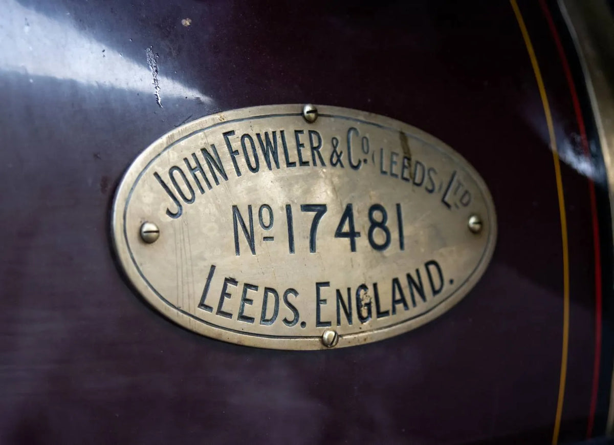 Fowler 10 ton DNB steam roller No.17481