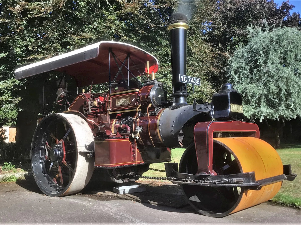 Fowler 10 ton DNB steam roller No.17481