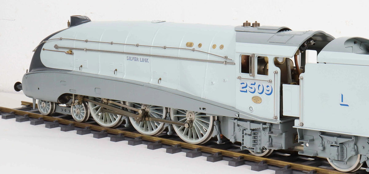Gauge 1 Aster LNER A4 Pacific "Silver Link"