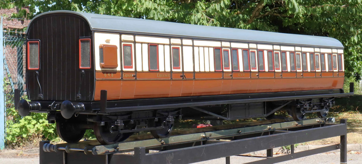 7 1/4 inch gauge Aristocraft GWR coach