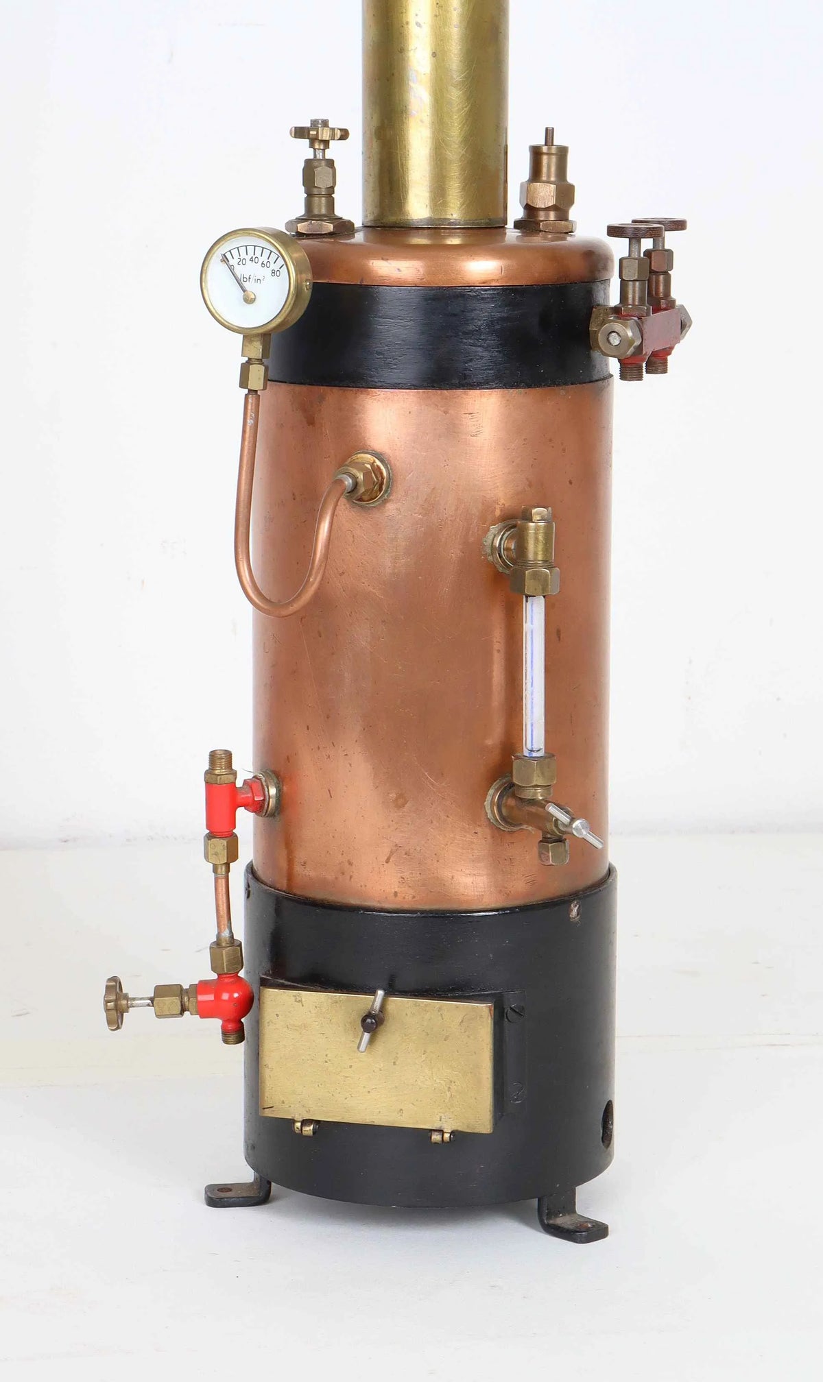 Small vertical boiler