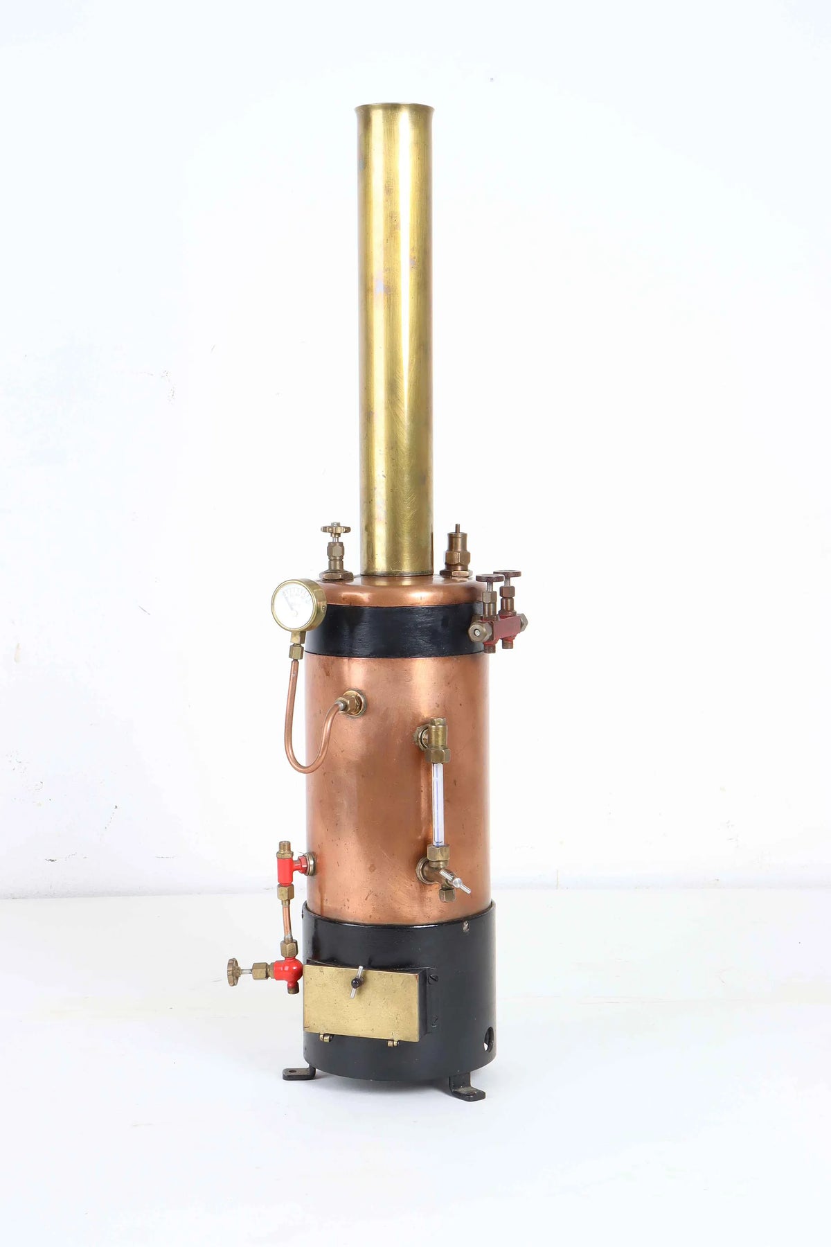 Small vertical boiler