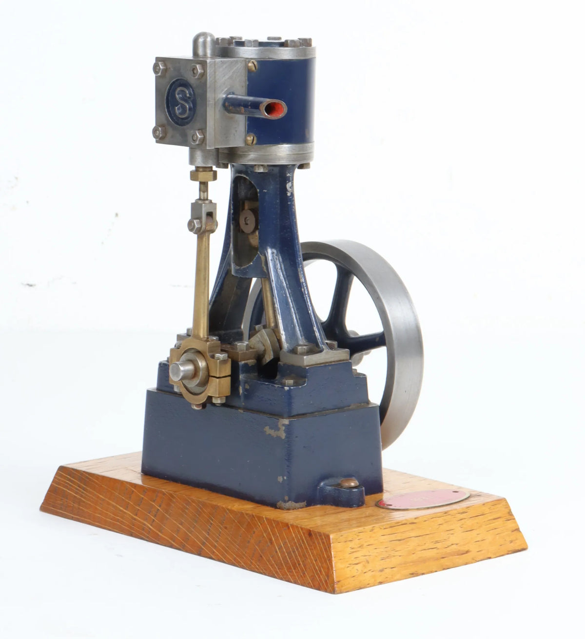Stuart 10V vertical engine