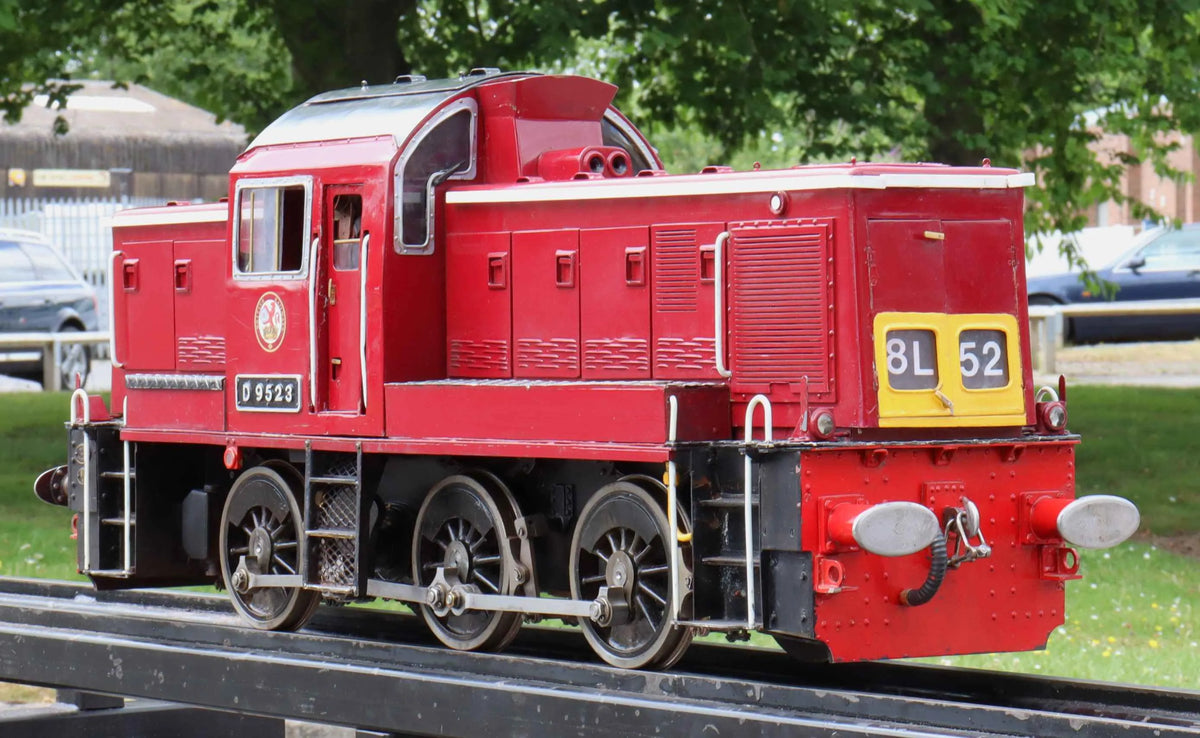 5 inch gauge Class 14 "Teddy Bear" petrol hydraulic