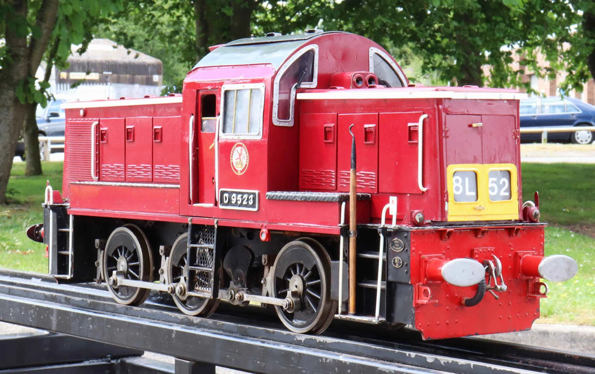 5 inch gauge Class 14 "Teddy Bear" petrol hydraulic