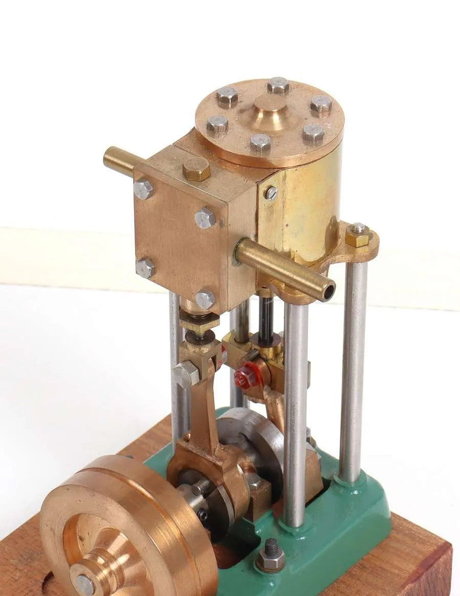 Four column vertical engine
