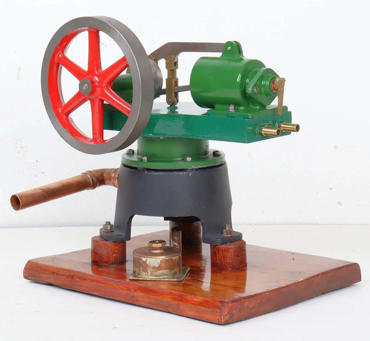 Robinson hot air engine