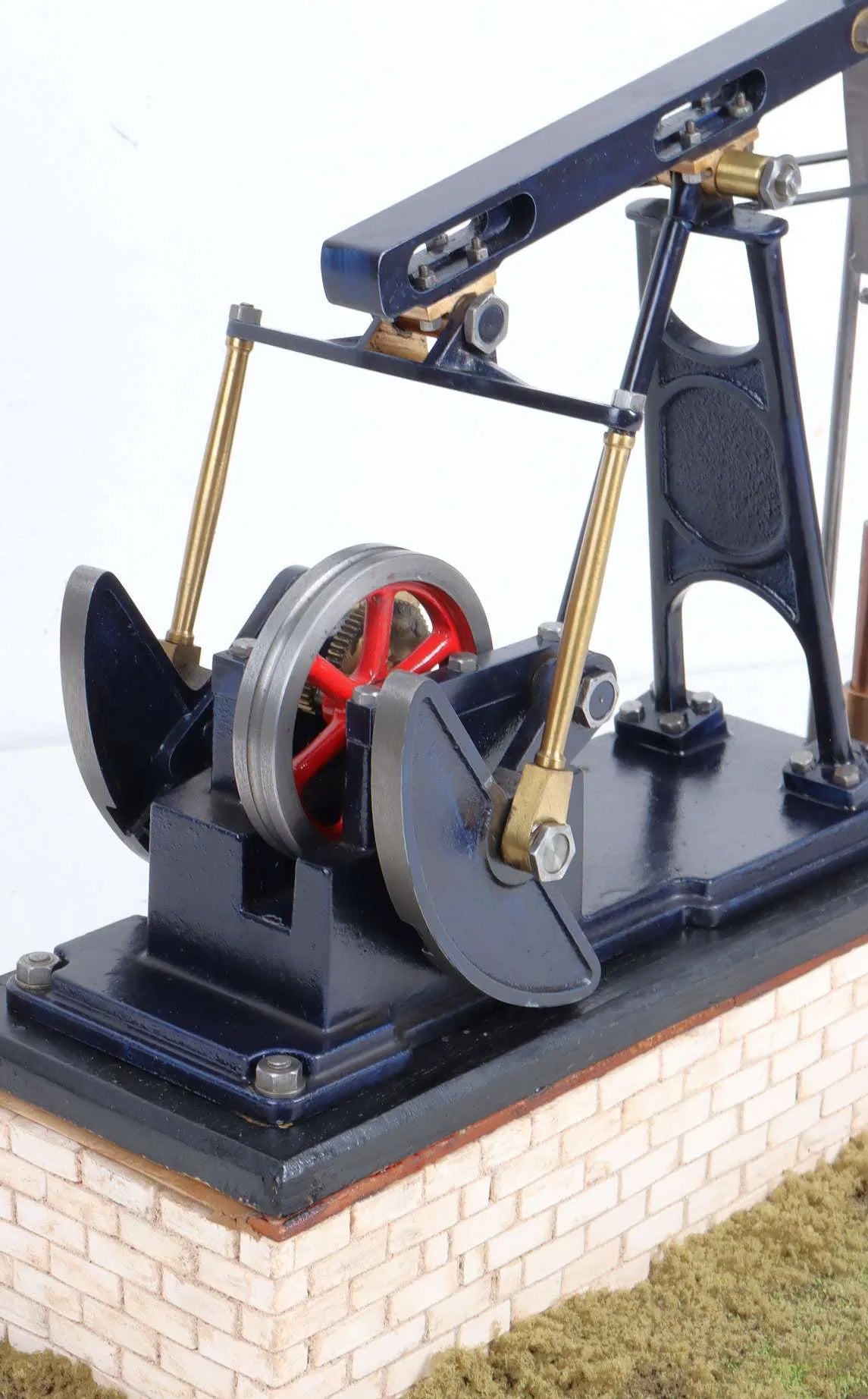Oil field pump