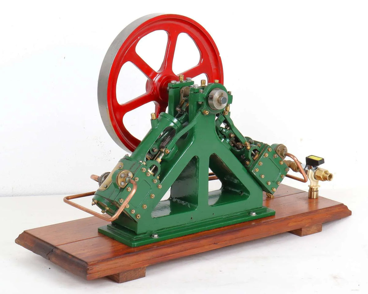 Double diagonal engine