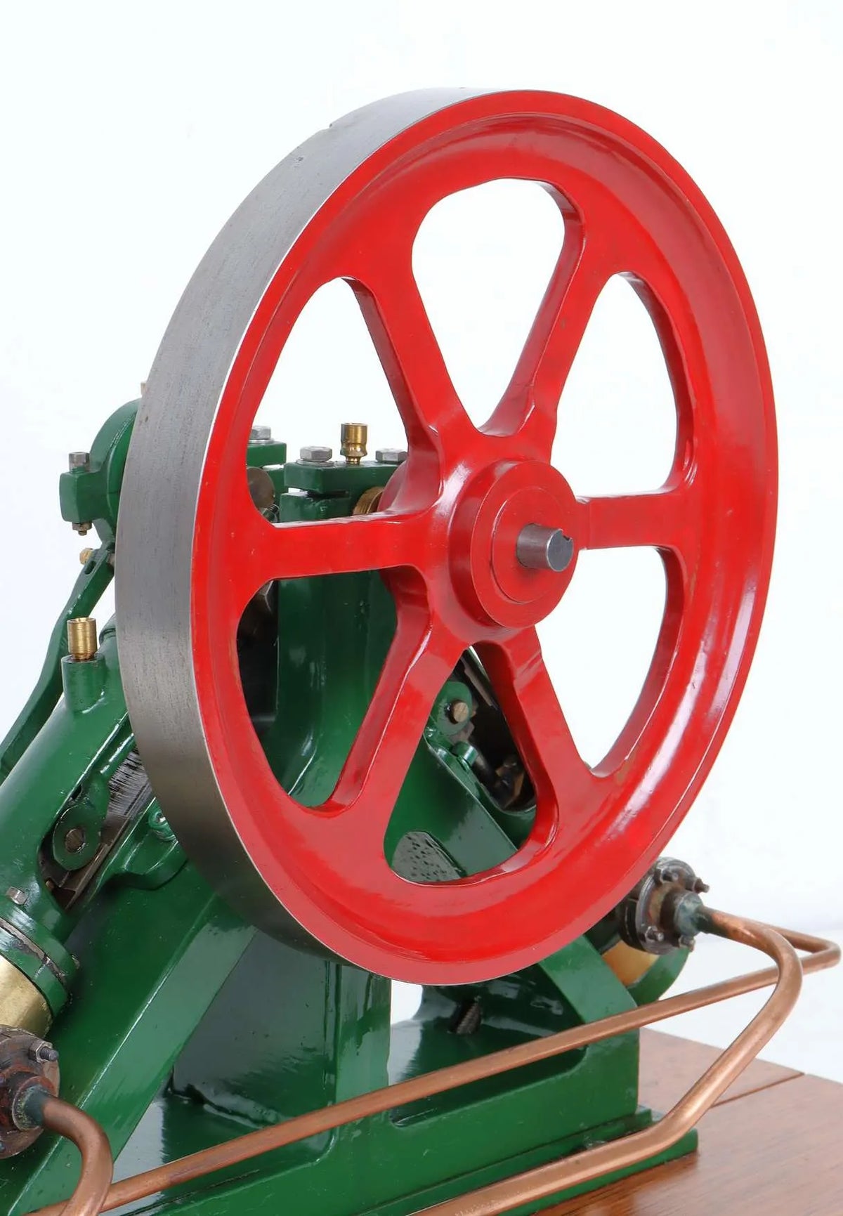 Double diagonal engine