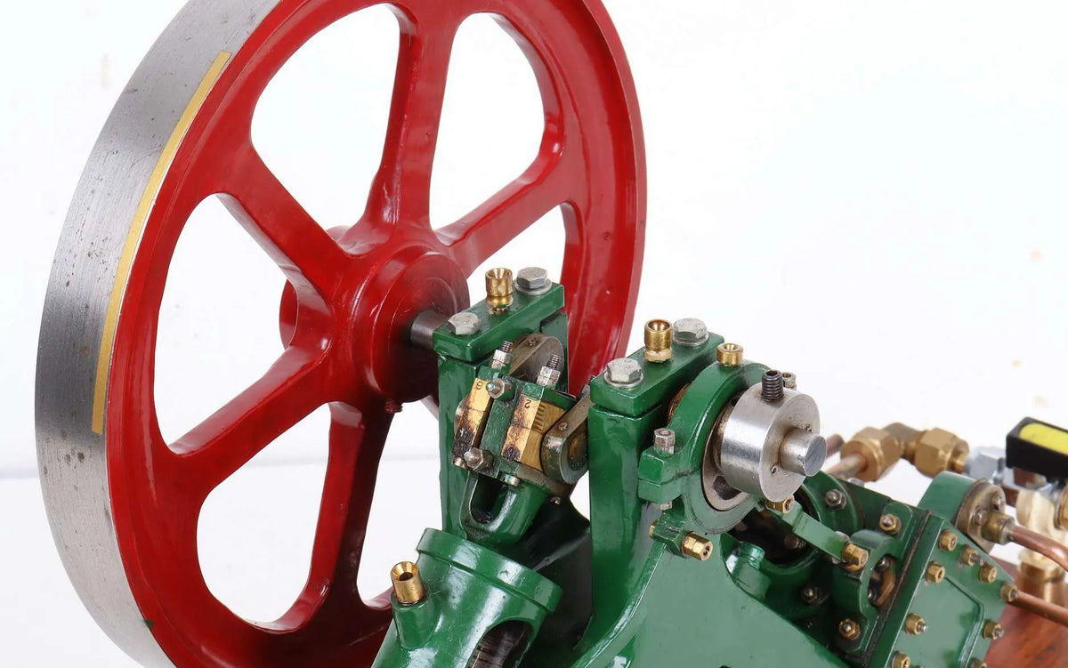 Double diagonal engine