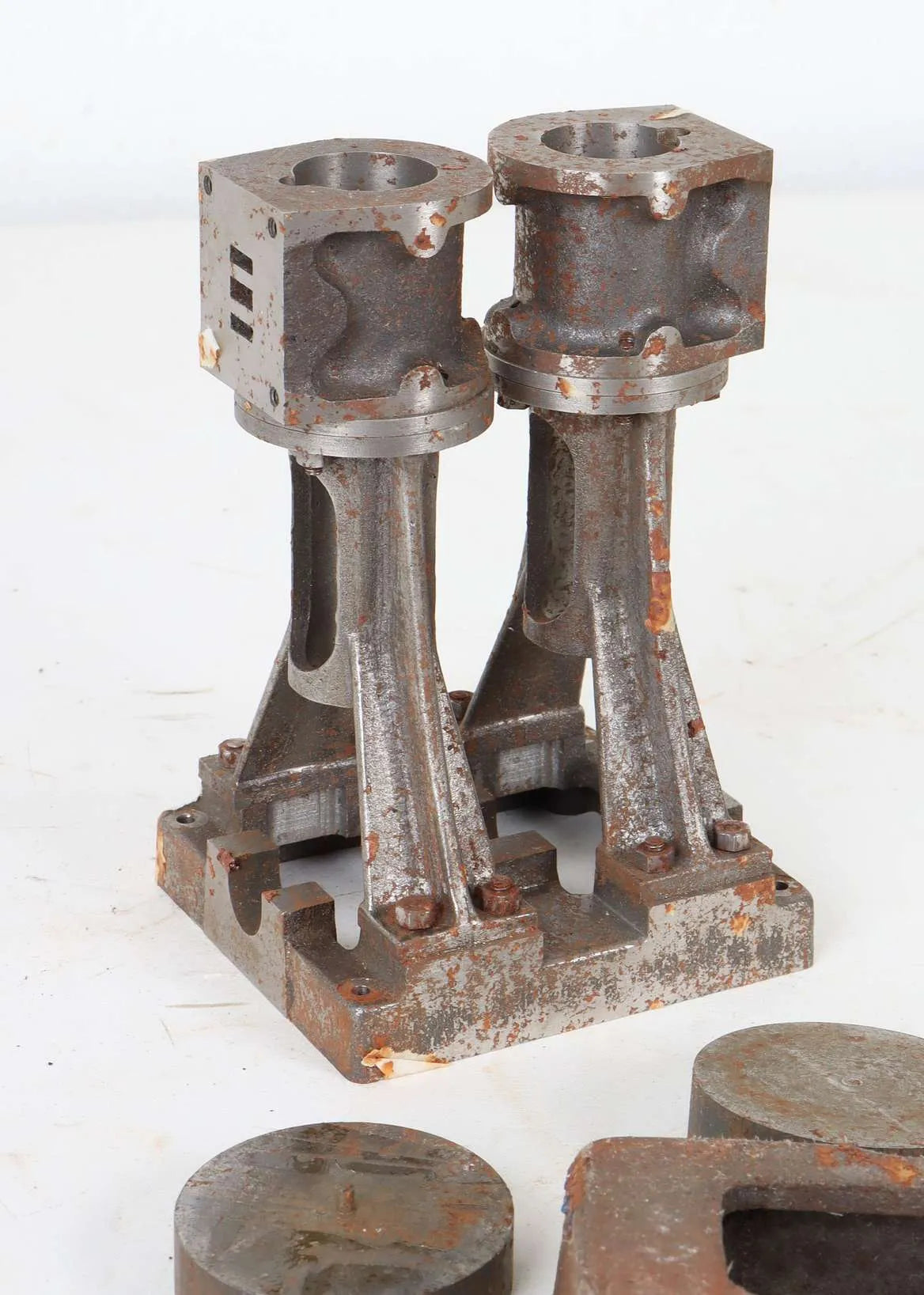 Part-built Stuart Double Ten vertical twin